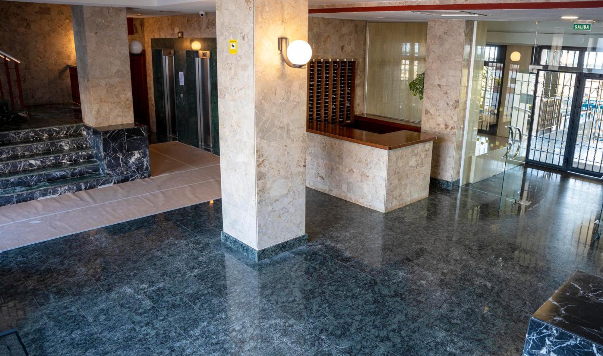 Las Palmeras 15D Διαμέρισμα Μπένιντορμ Εξωτερικό φωτογραφία